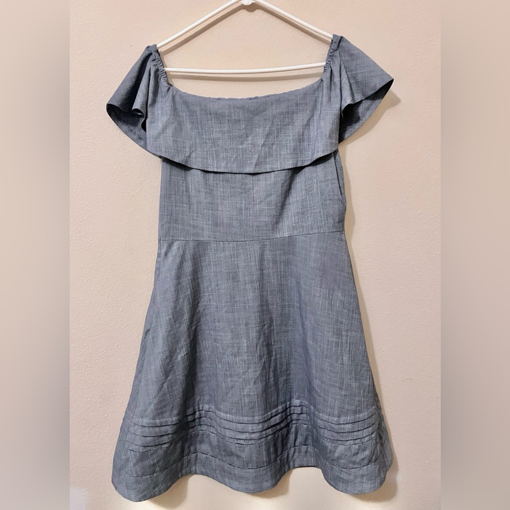 Banana Republic Chambray Off The Shoulder A Line Dress Womens size 12 - Picture 6 of 11
